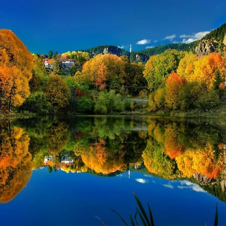 Stand'art - , смолянски езера Apartment