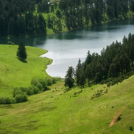 Stand'art - , смолянски езера Apartment *